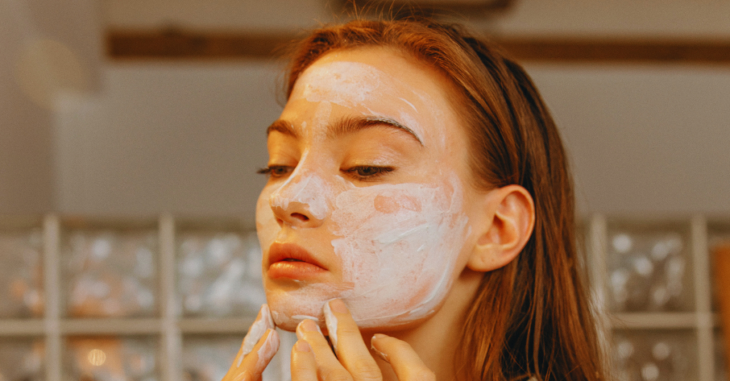 The Secret Skincare Switch: What Happens When Women Use Men's Face Wash?
